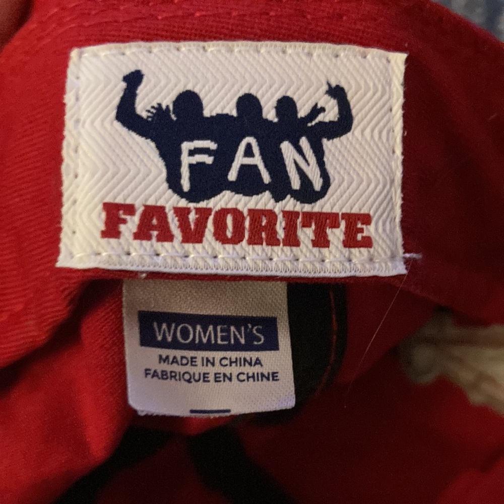 Angles Hat - Picture 4 of 5